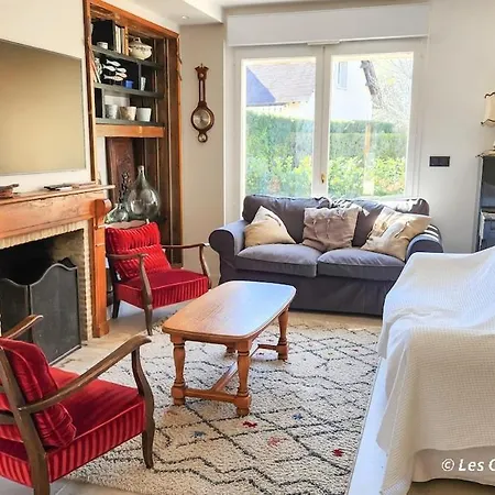 Charmante Maison, 8 Personnes, Piscine Et Tennis Vakantiehuis