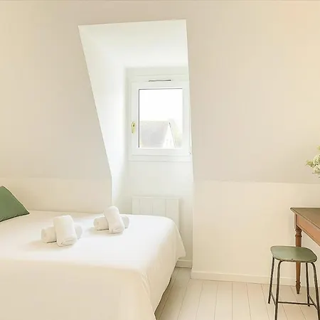 Charmante Maison, 8 Personnes, Piscine Et Tennis * Deauville